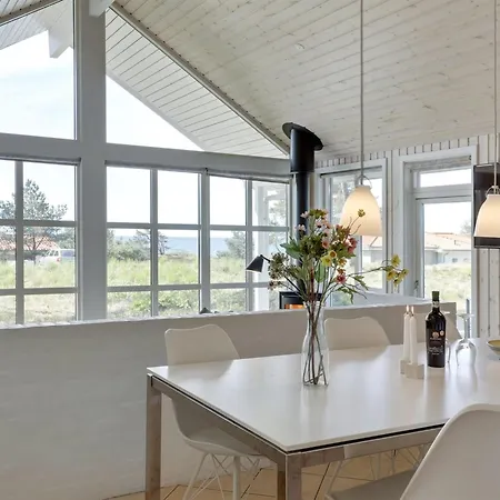 Vakantiehuis Gyrid - 150m From The Sea By Interhome Vester Somarken